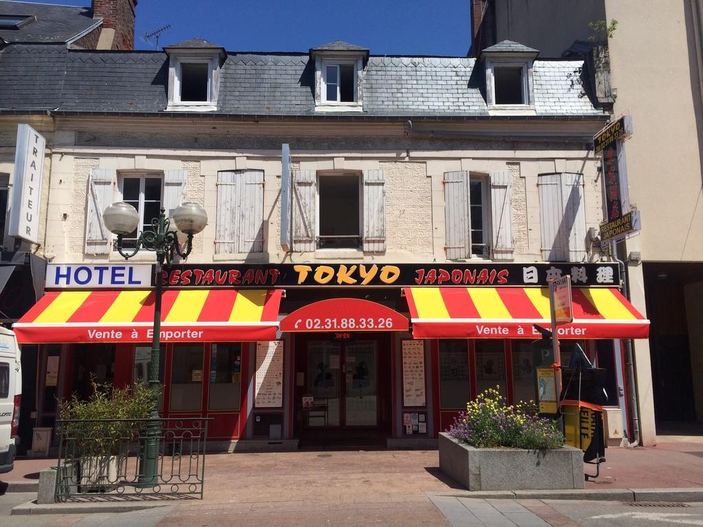 Hotel Restaurant Tokyo Trouville-sur-Mer Bagian luar foto
