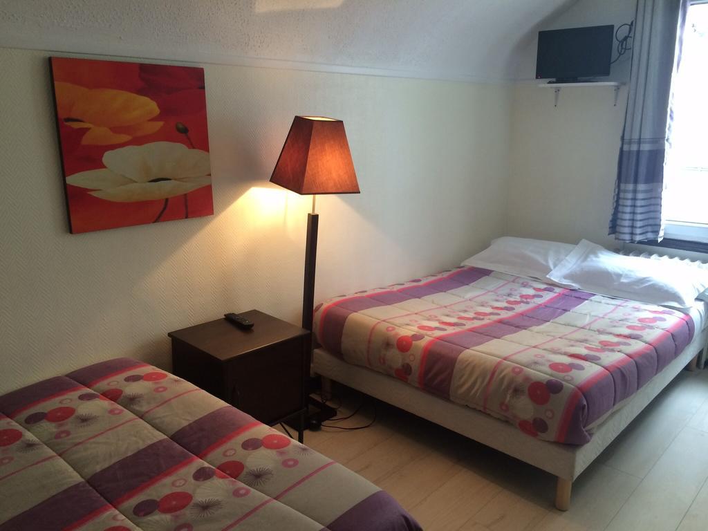 Hotel Restaurant Tokyo Trouville-sur-Mer Ruang foto