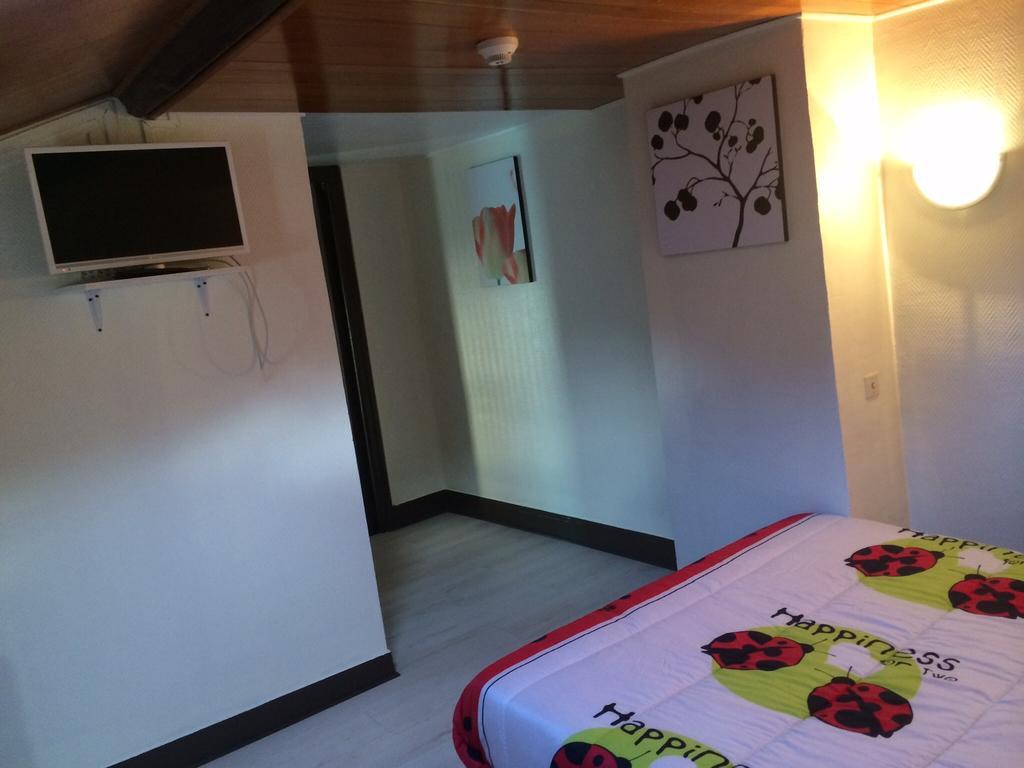 Hotel Restaurant Tokyo Trouville-sur-Mer Ruang foto